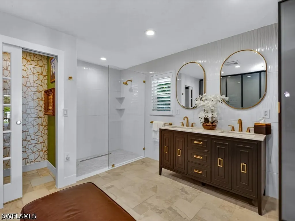 3331 3rd Avenue NW Naples FL 34120