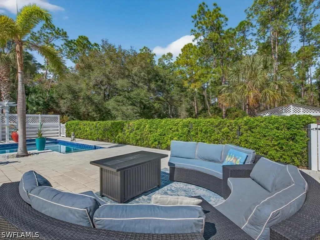 3331 3rd Avenue NW Naples FL 34120