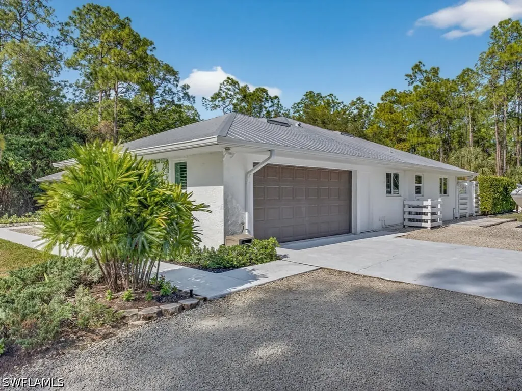 3331 3rd Avenue NW Naples FL 34120