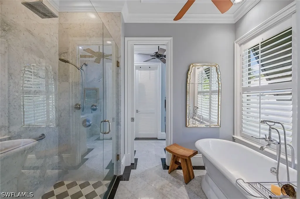 667 Binnacle Drive Naples FL 34103