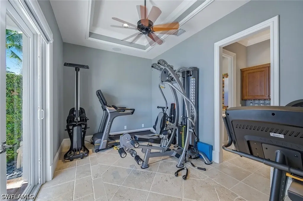 667 Binnacle Drive Naples FL 34103