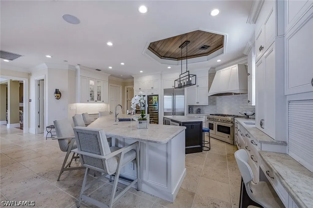 667 Binnacle Drive Naples FL 34103