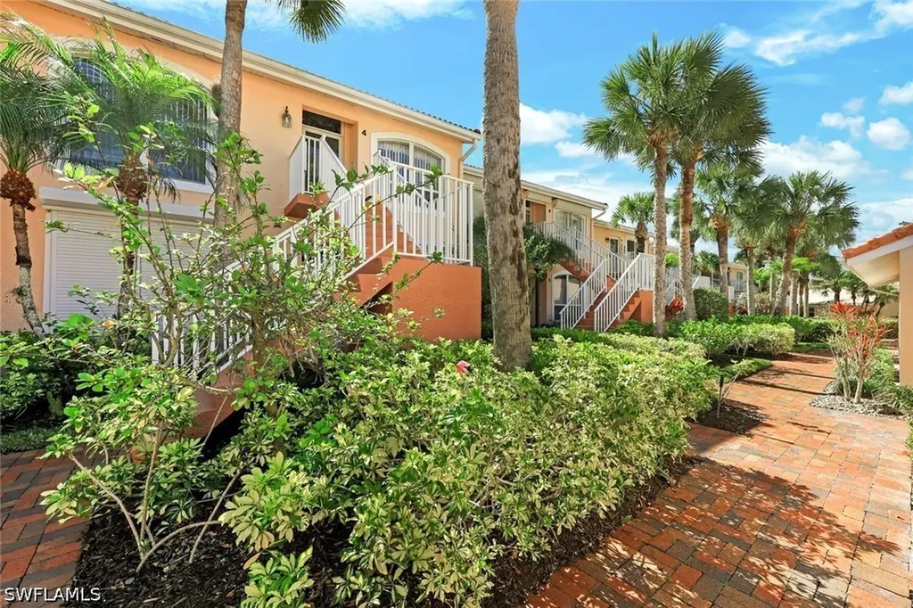 1972 Cascades Drive Naples FL 34112