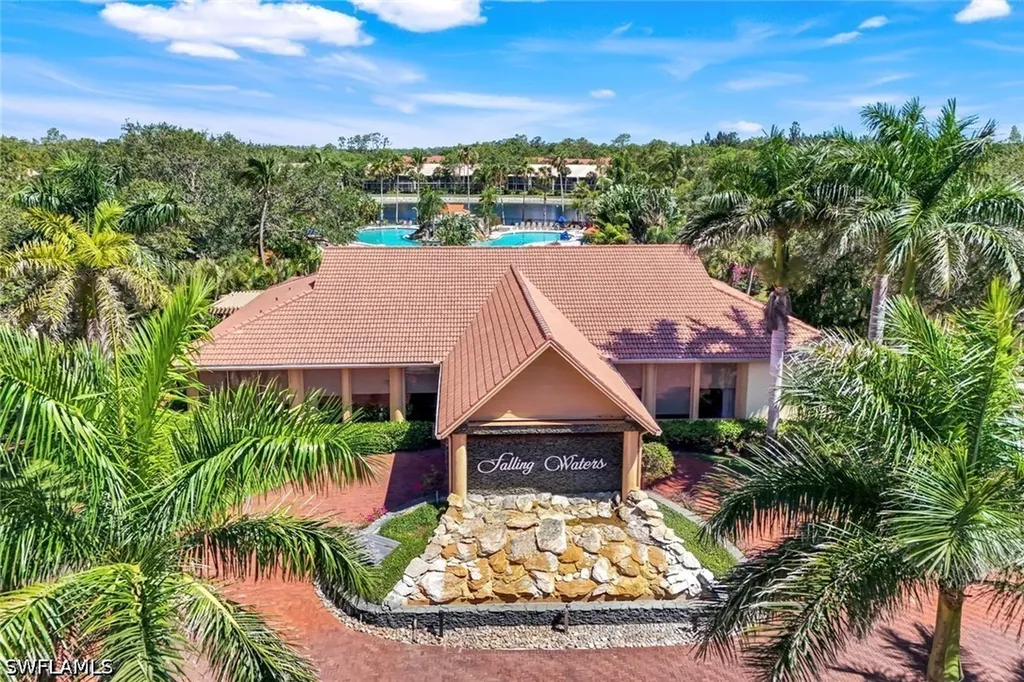 1972 Cascades Drive Naples FL 34112