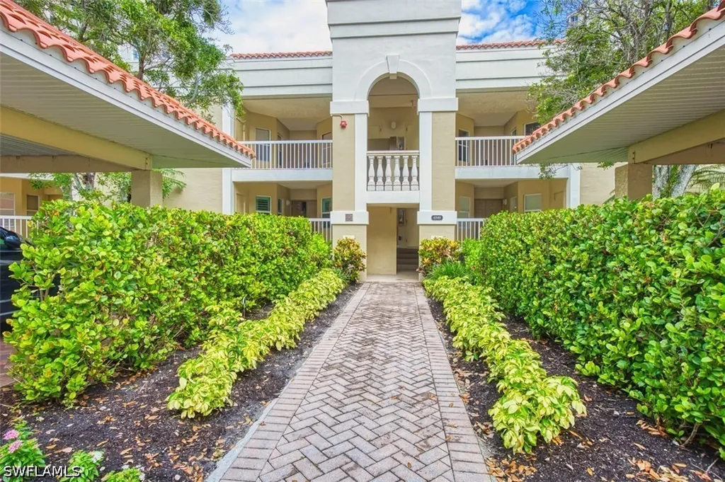 6549 Marissa Loop Naples FL 34108