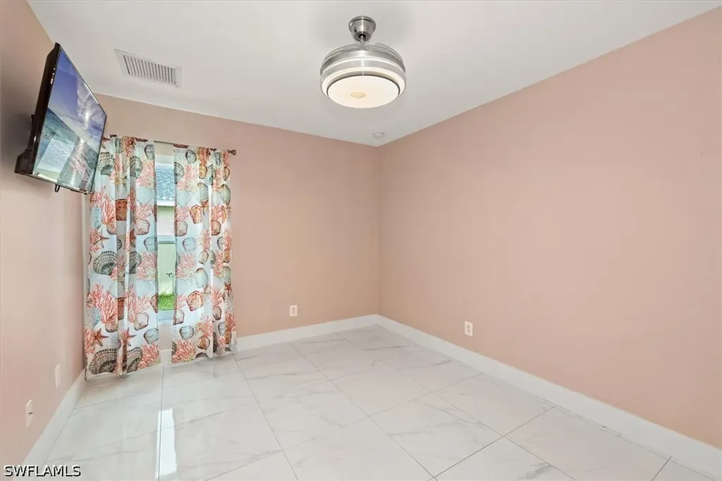 1619 SW 13th Terrace Cape Coral FL 33991