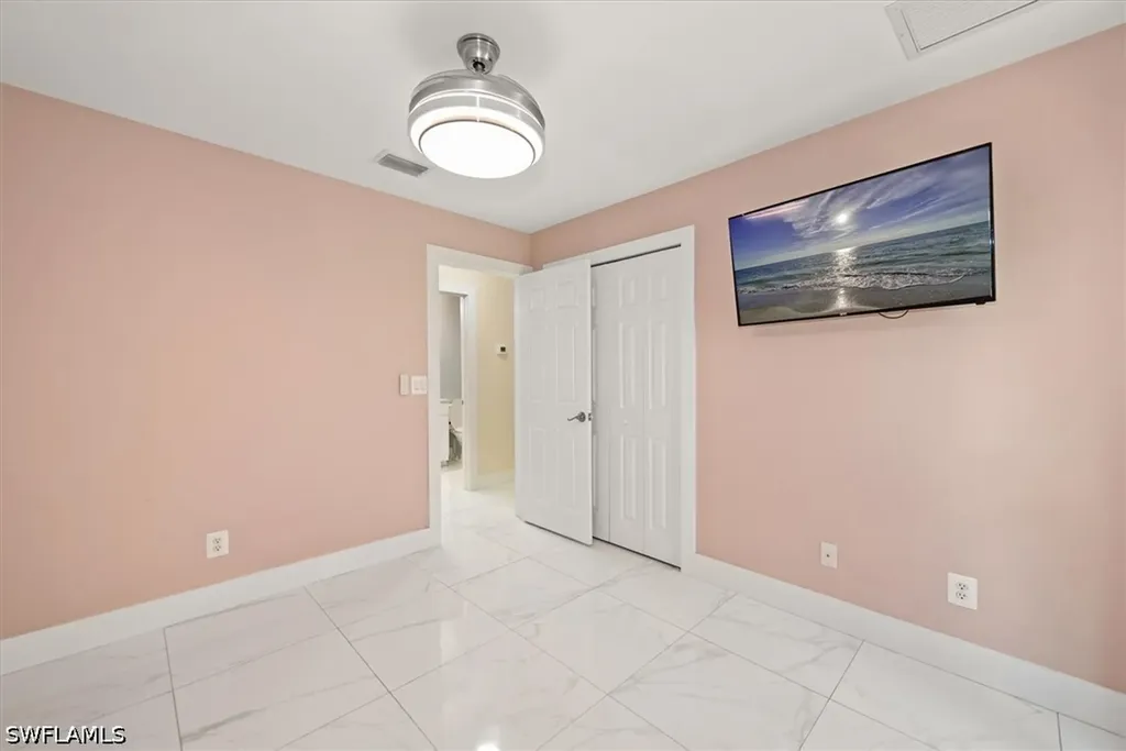 1619 SW 13th Terrace Cape Coral FL 33991