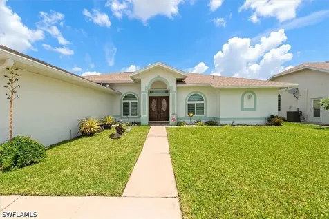 1619 SW 13th Terrace Cape Coral FL 33991
