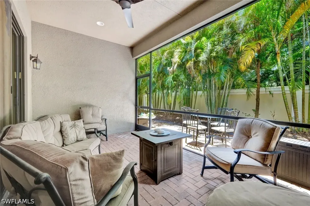 13423 Silktail Drive Naples FL 34109