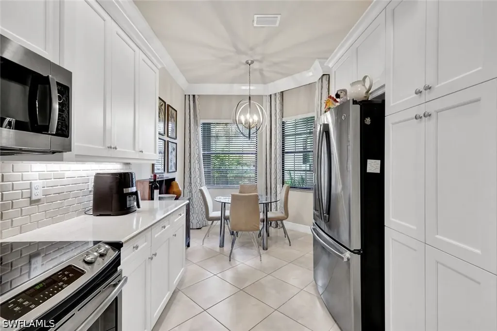 13423 Silktail Drive Naples FL 34109