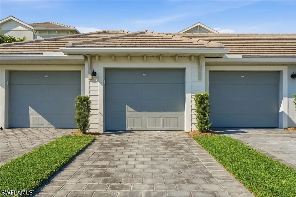 5427 Double Eagle Circle The National Golf & Country Club At Ave Maria FL 34142