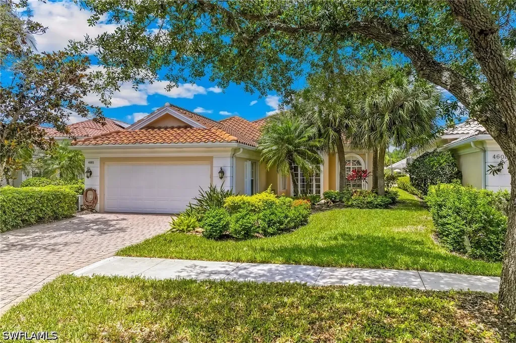 4605 Navassa Lane Naples FL 34119