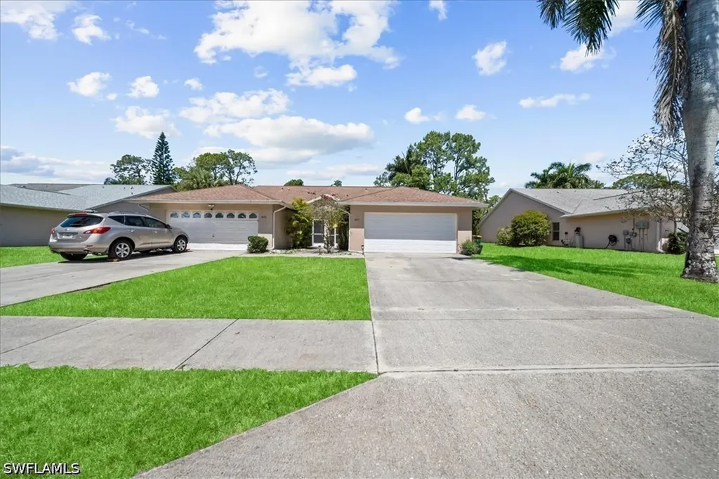 627 Saint Andrews Boulevard Naples FL 34113