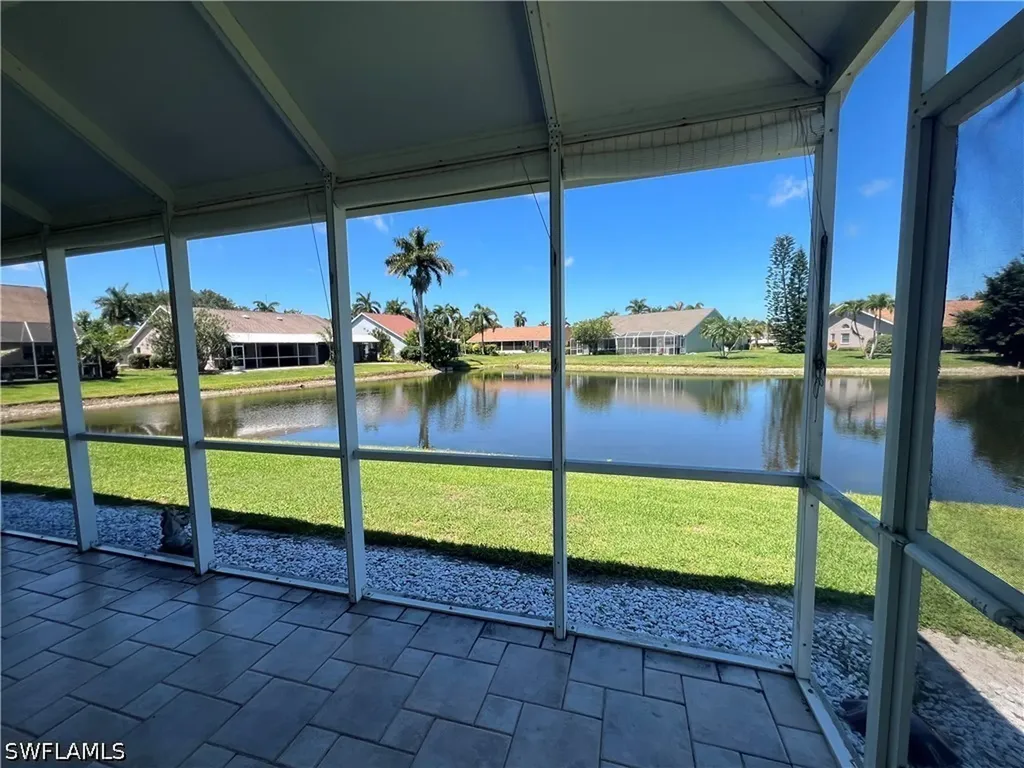 108 Tanglewood Court Naples FL 34113