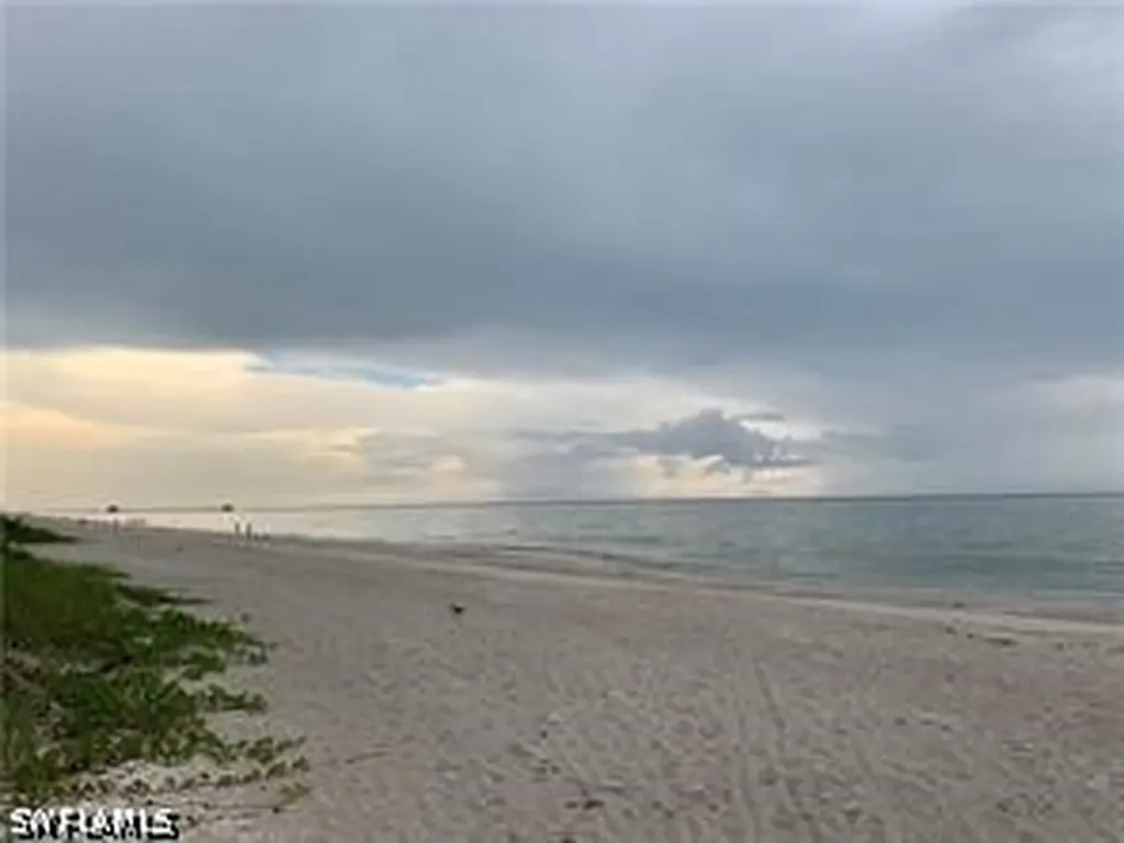 108 Tanglewood Court Naples FL 34113