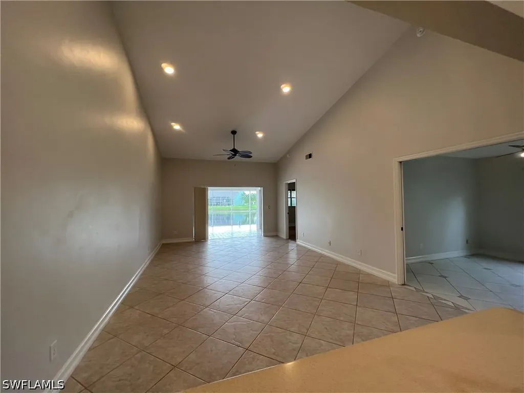 108 Tanglewood Court Naples FL 34113