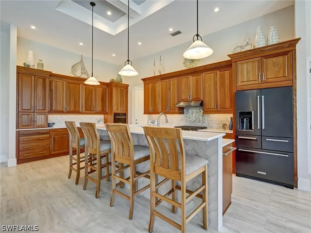 1065 Cottonwood Court Marco Island FL 34145