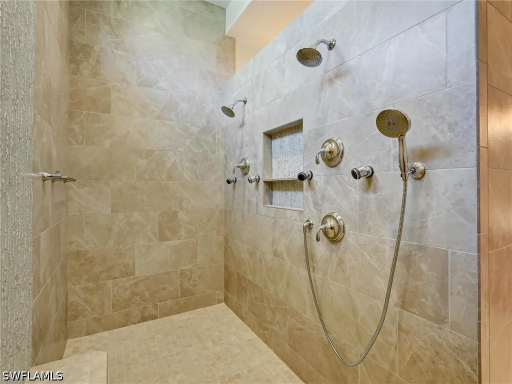1065 Cottonwood Court Marco Island FL 34145