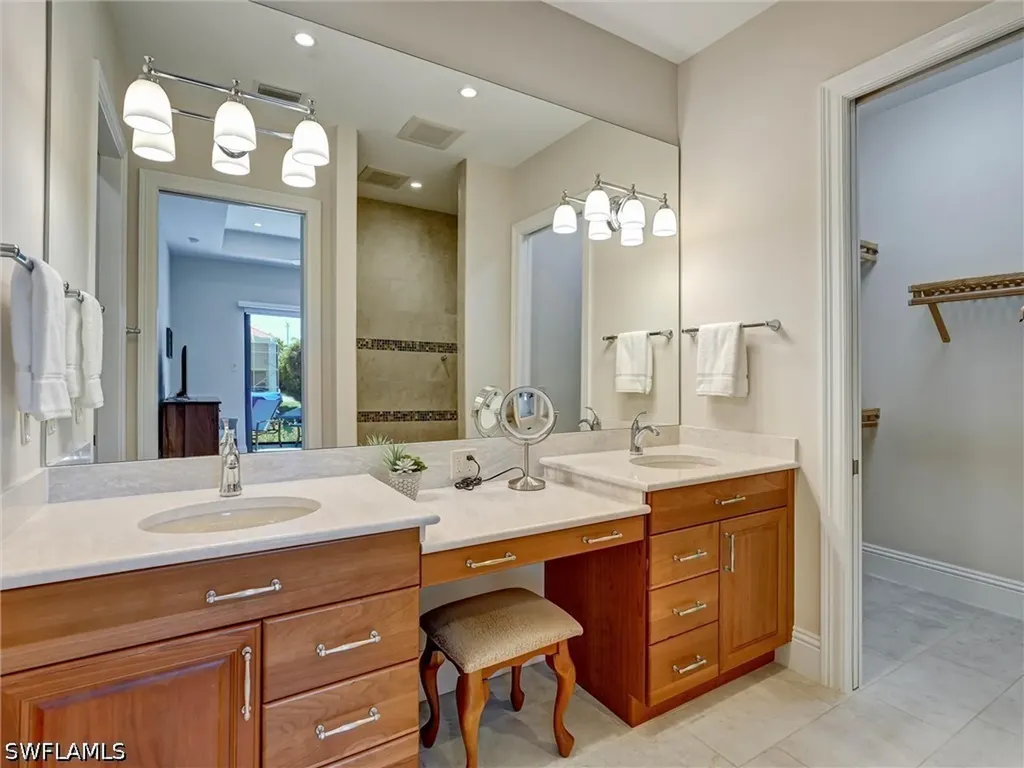 1065 Cottonwood Court Marco Island FL 34145