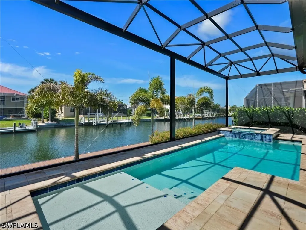 1065 Cottonwood Court Marco Island FL 34145
