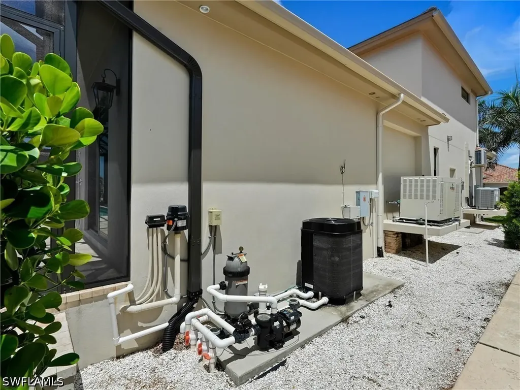 1065 Cottonwood Court Marco Island FL 34145