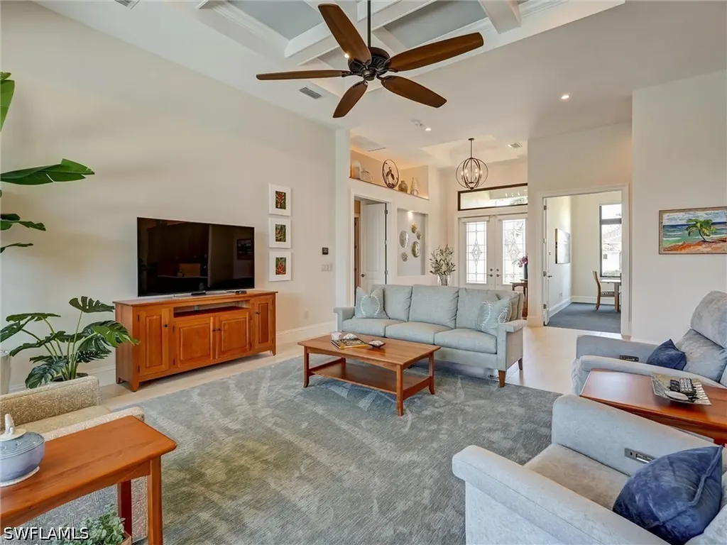 1065 Cottonwood Court Marco Island FL 34145