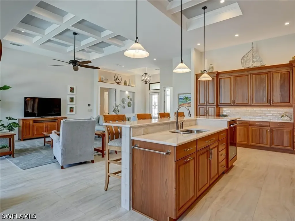 1065 Cottonwood Court Marco Island FL 34145