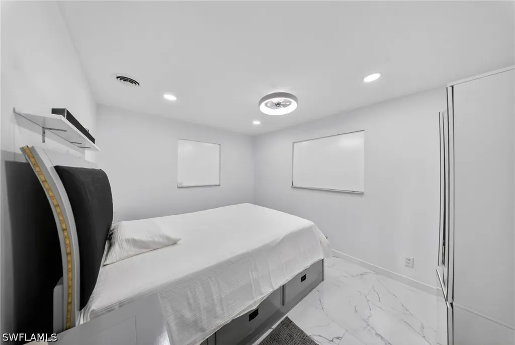 5278 Floridan Avenue Naples FL 34113