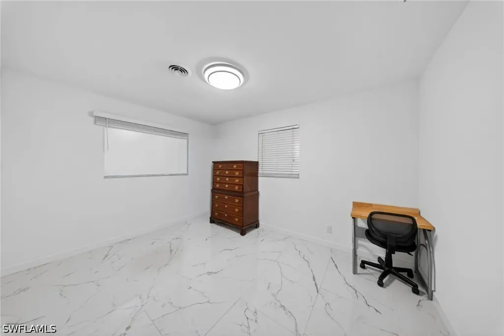 5278 Floridan Avenue Naples FL 34113