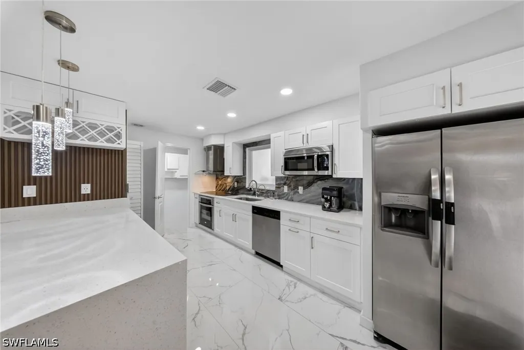 5278 Floridan Avenue Naples FL 34113