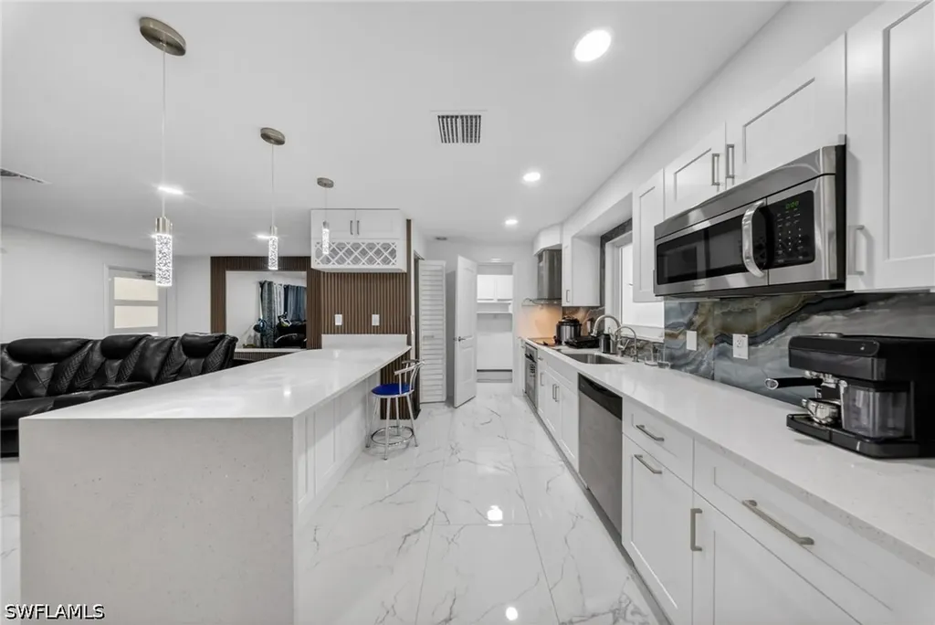 5278 Floridan Avenue Naples FL 34113