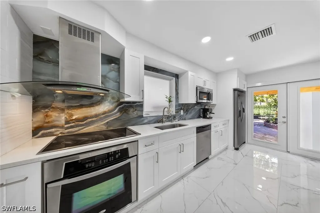 5278 Floridan Avenue Naples FL 34113