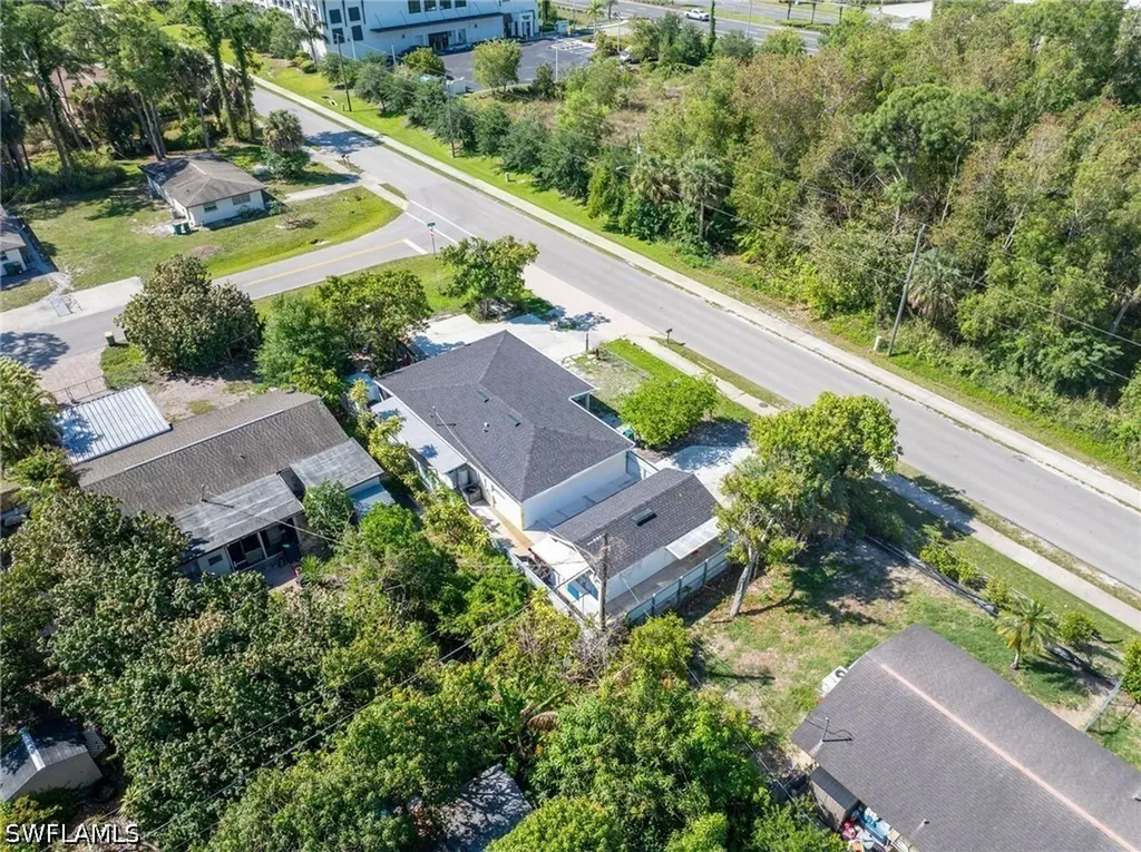 5278 Floridan Avenue Naples FL 34113