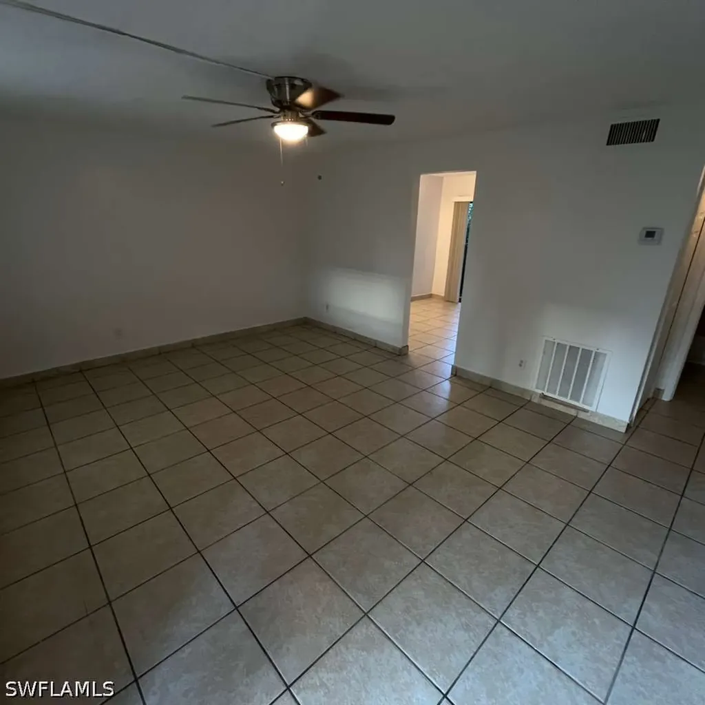 3950 Lora Street Fort Myers FL 33916