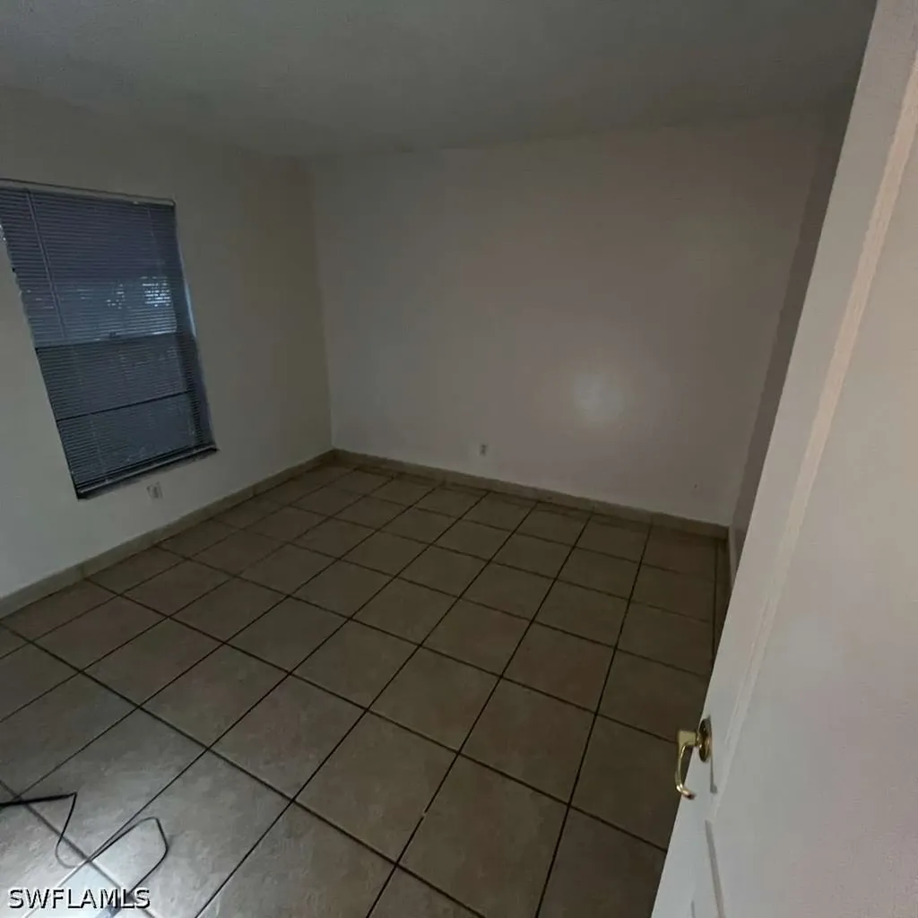 3950 Lora Street Fort Myers FL 33916