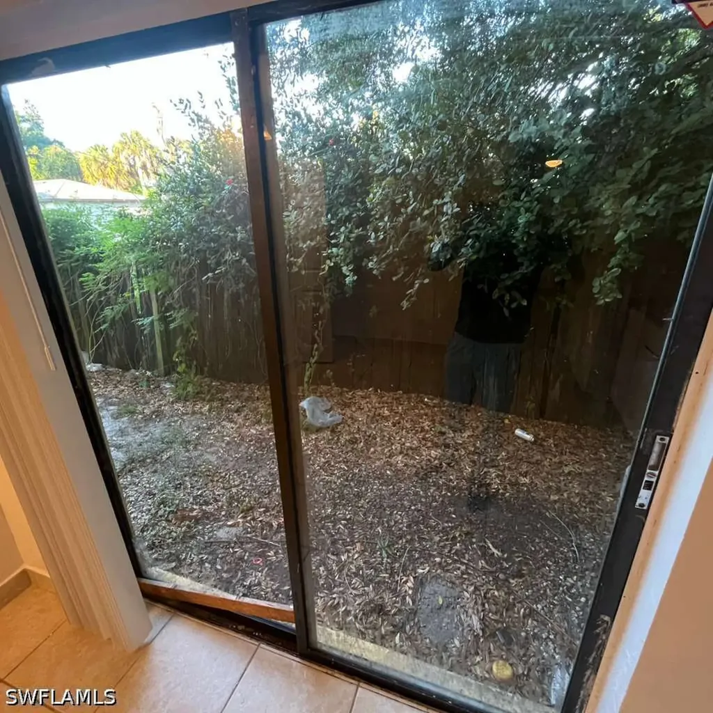 3950 Lora Street Fort Myers FL 33916