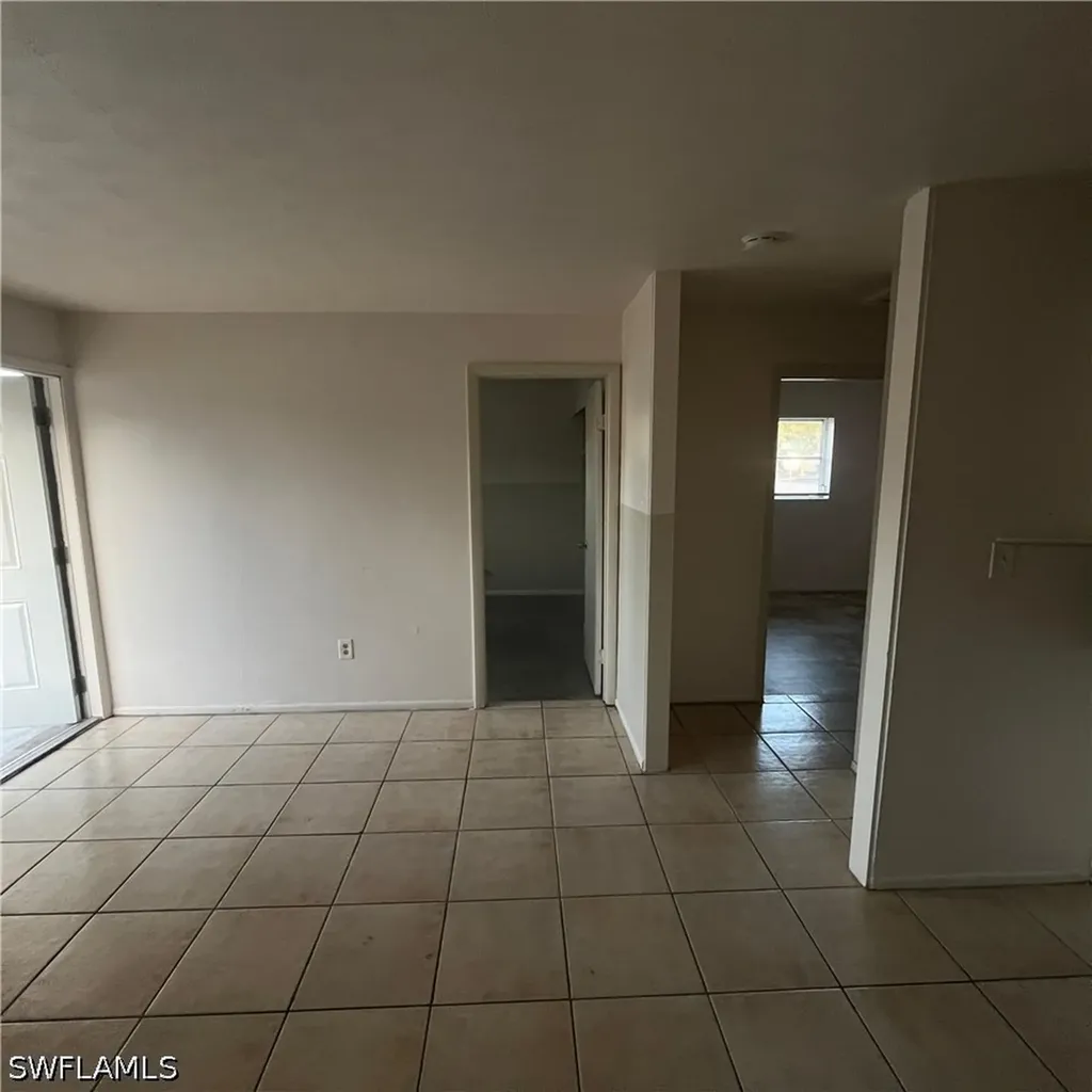2301 Cranford Avenue Fort Myers FL 33916