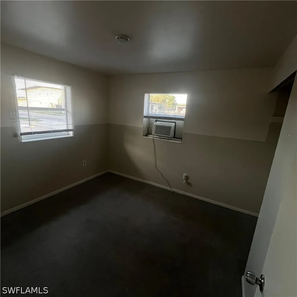 2301 Cranford Avenue Fort Myers FL 33916
