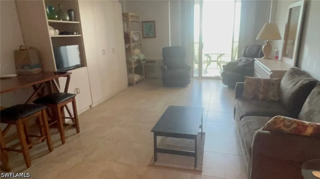 3 Bluebill Avenue Naples FL 34108
