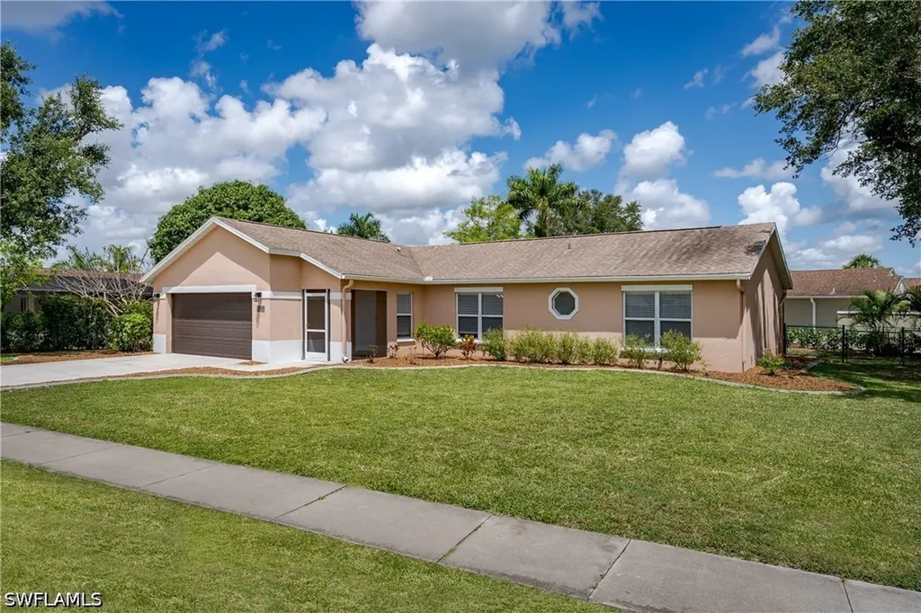 3121 Orange Grove Trail Naples FL 34120