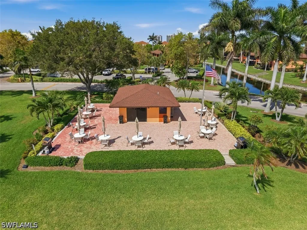 1512 Mainsail Drive Naples FL 34114