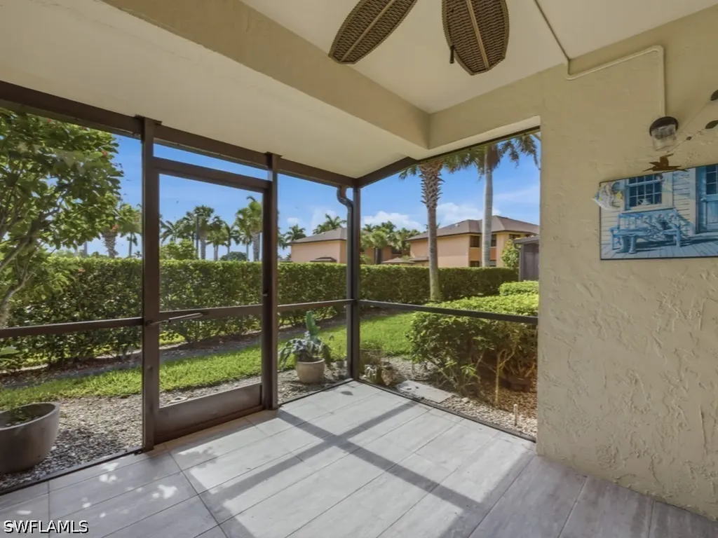 1512 Mainsail Drive Naples FL 34114