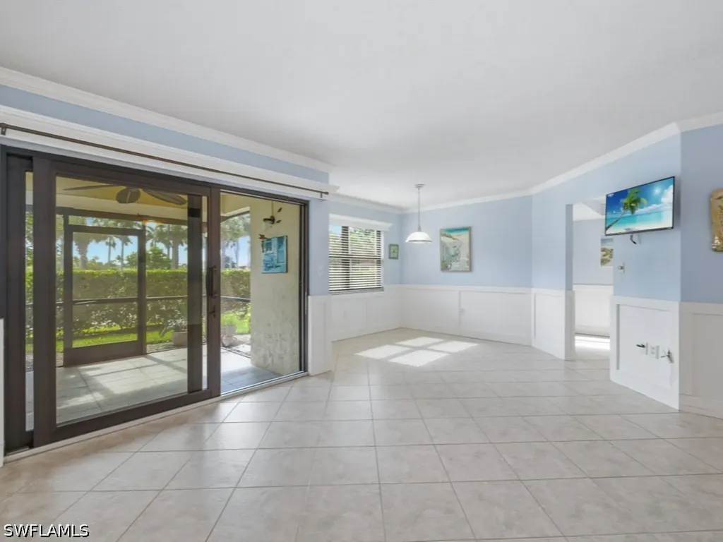 1512 Mainsail Drive Naples FL 34114