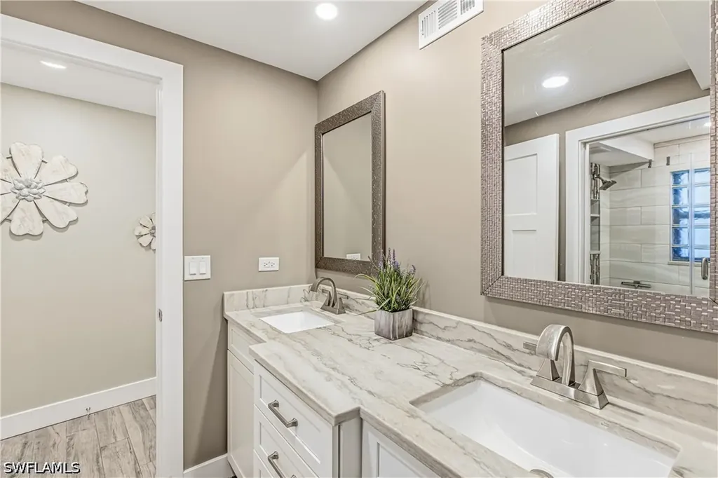 1085 Bald Eagle Drive Marco Island FL 34145