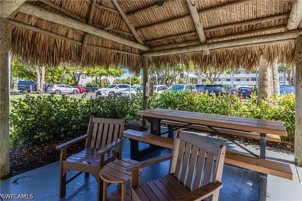1085 Bald Eagle Drive Marco Island FL 34145