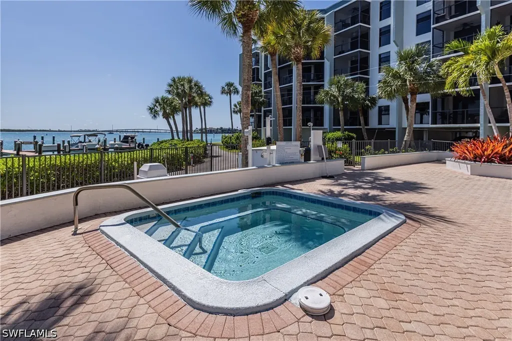 1085 Bald Eagle Drive Marco Island FL 34145