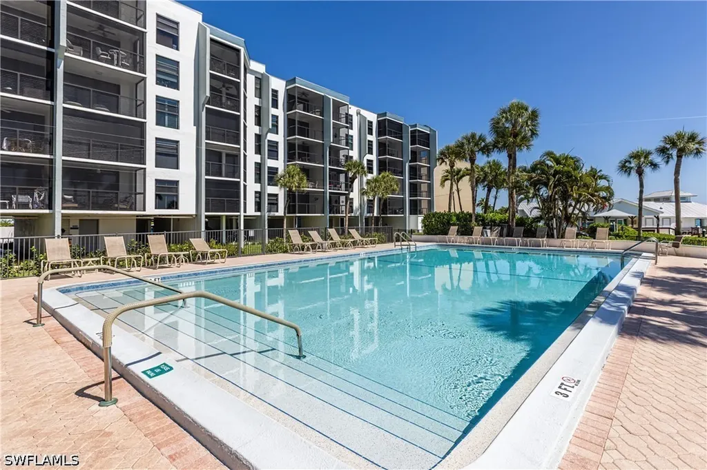 1085 Bald Eagle Drive Marco Island FL 34145