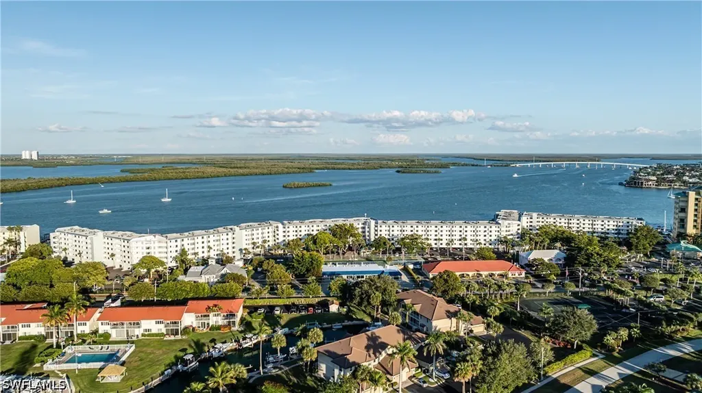 1085 Bald Eagle Drive Marco Island FL 34145