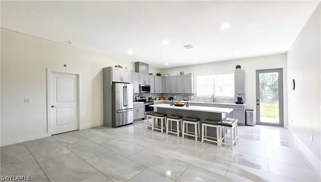 548 Bald Cypress Avenue Clewiston FL 33440