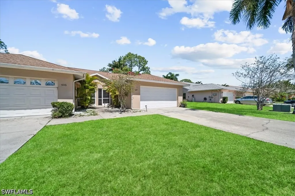 627 Saint Andrews Boulevard Naples FL 34113